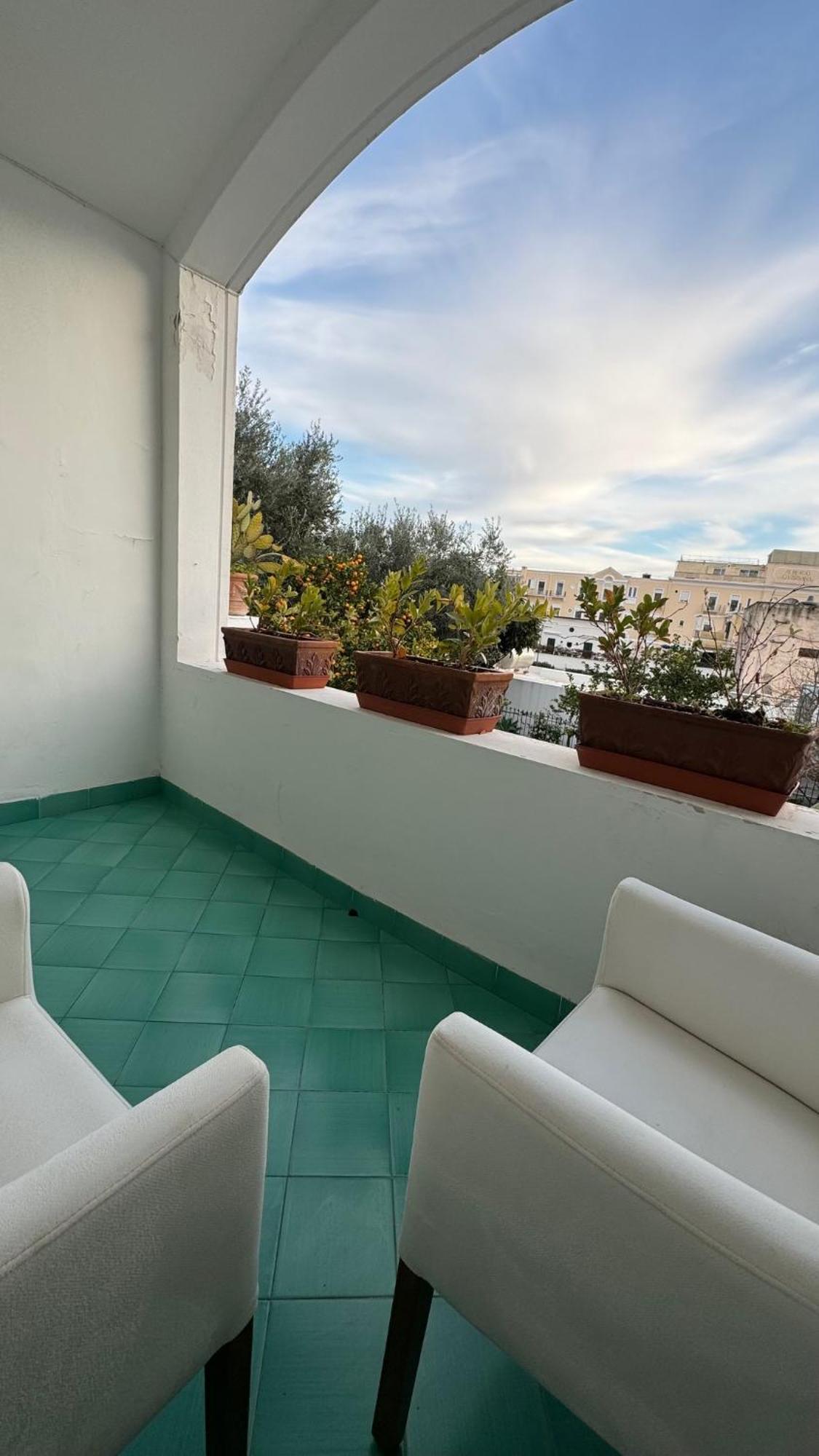 Suites Edivino Design Капри Экстерьер фото